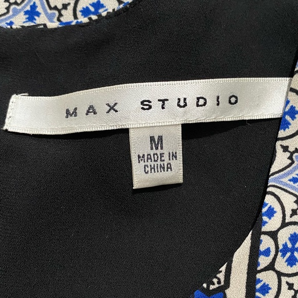 NWOT Max Studio || Woman’s sleeveless tunic top size Medium - Picture 6 of 7